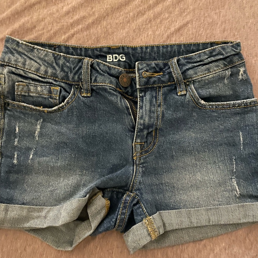 24w Jean shorts